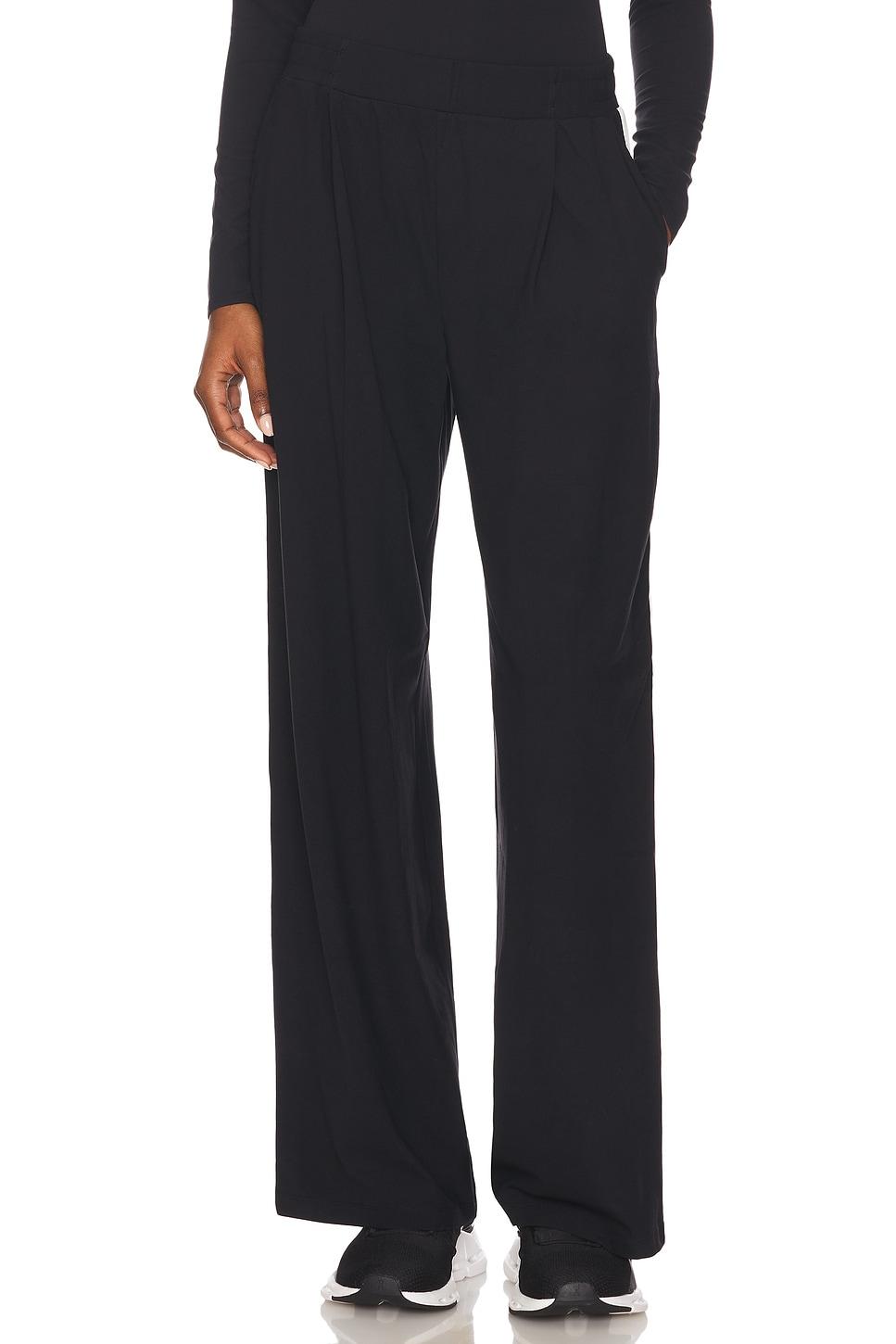 luca airweight trouser with stripe