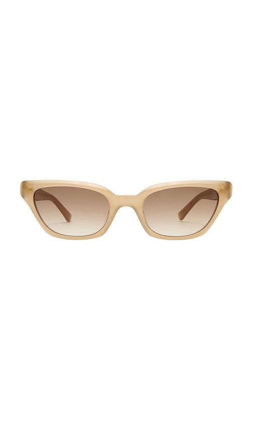luv lou the drew sunglasses in cream.