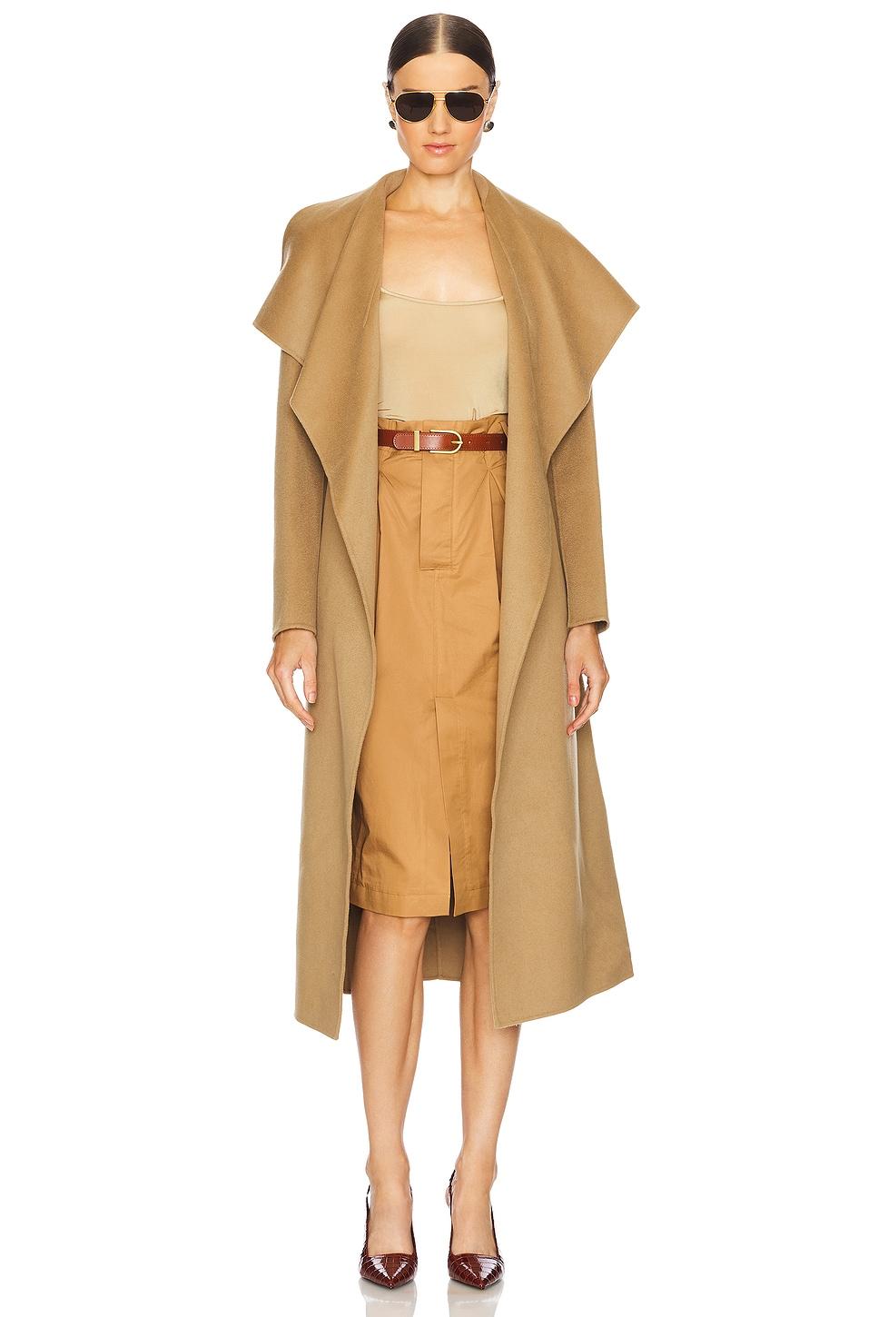 mai trench coat