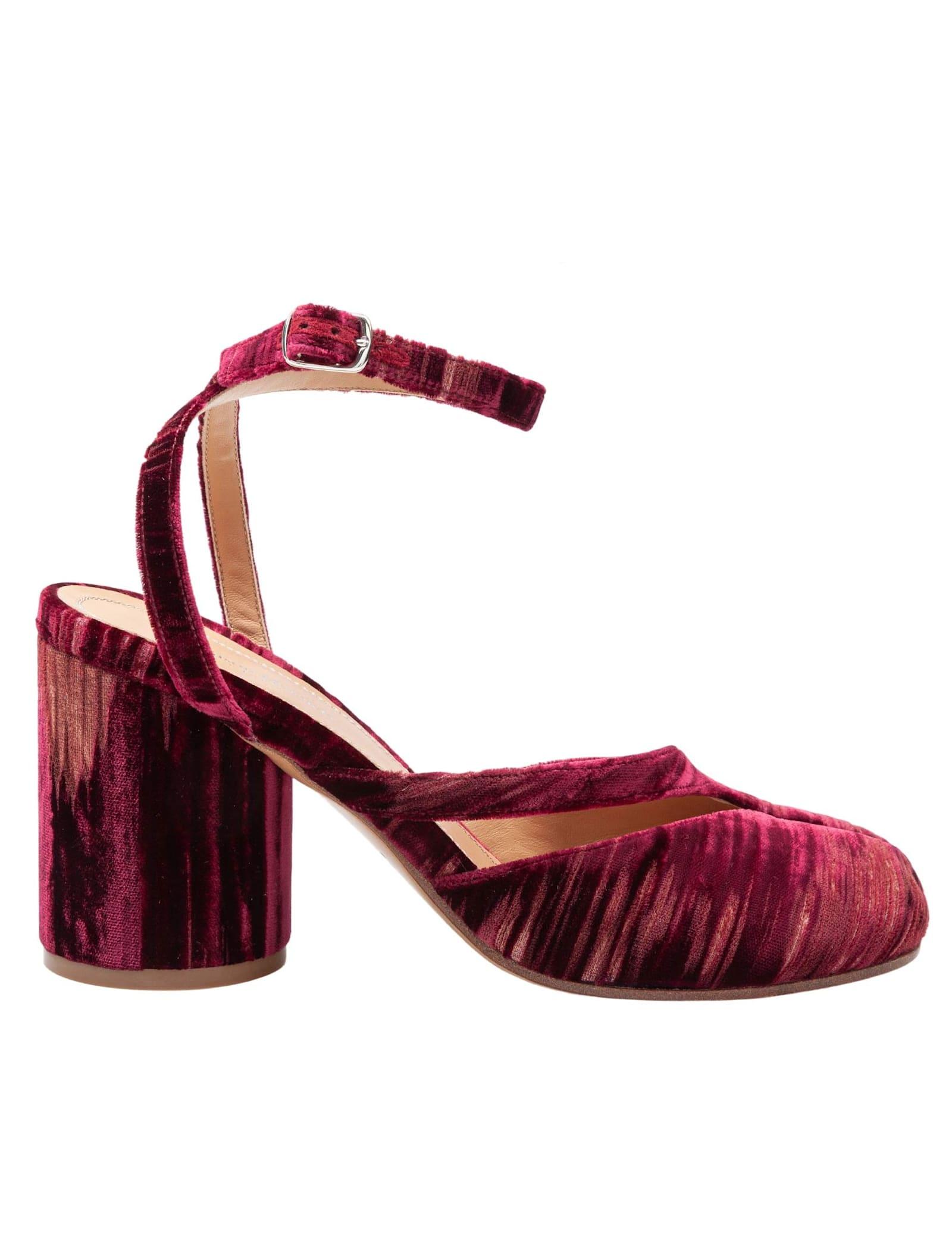 maison margiela chenille tabi sandal, burgundy