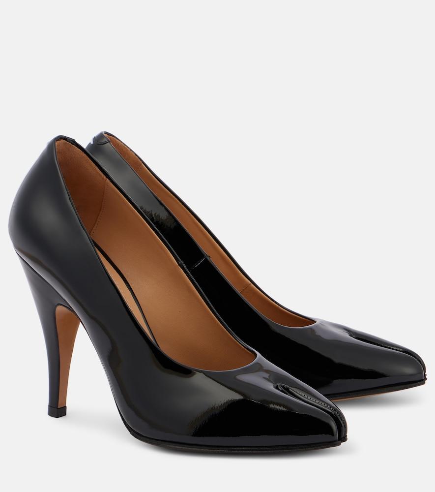 maison margiela tabi patent leather pumps
