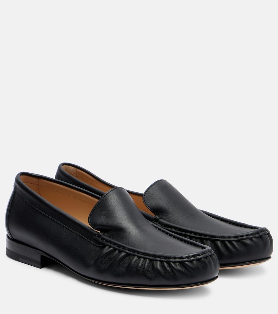 manolo blahnik leonda leather loafers