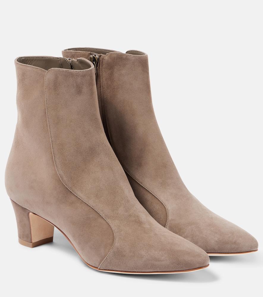 manolo blahnik myconia 50 suede booties