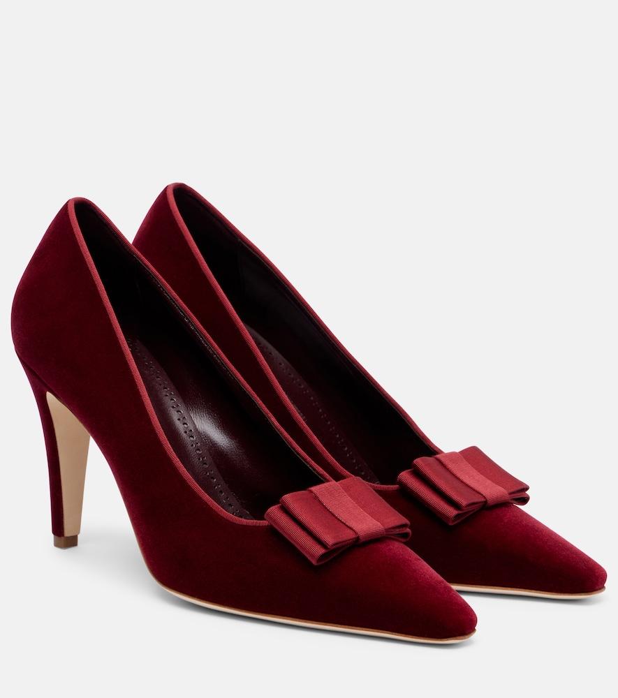 manolo blahnik reador 90 velvet pumps