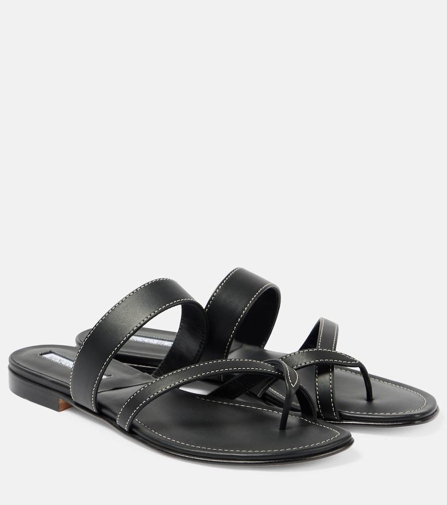 manolo blahnik susacru leather thong sandals