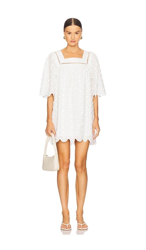 maude club kensie dress in white.