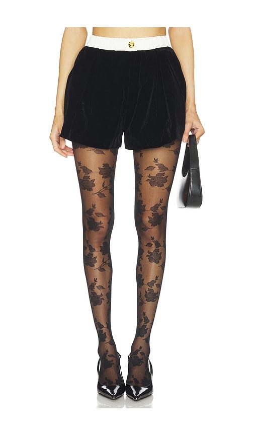 maude club piper short in black.