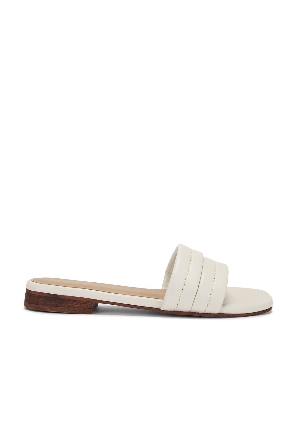 maya sandal