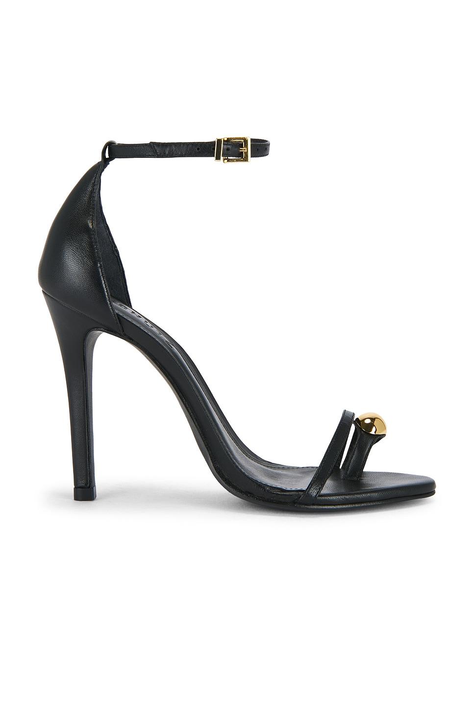 maya sandal