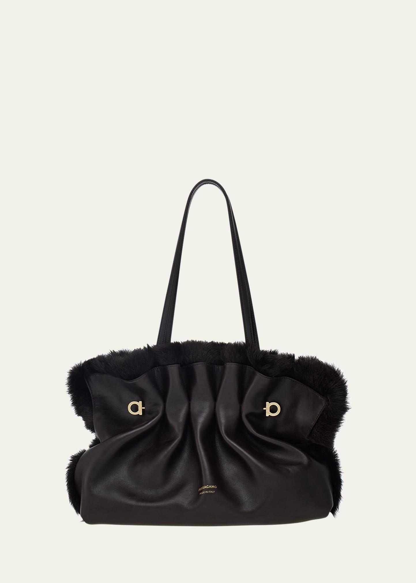medium gancio piercing shoulder bag with fur trim