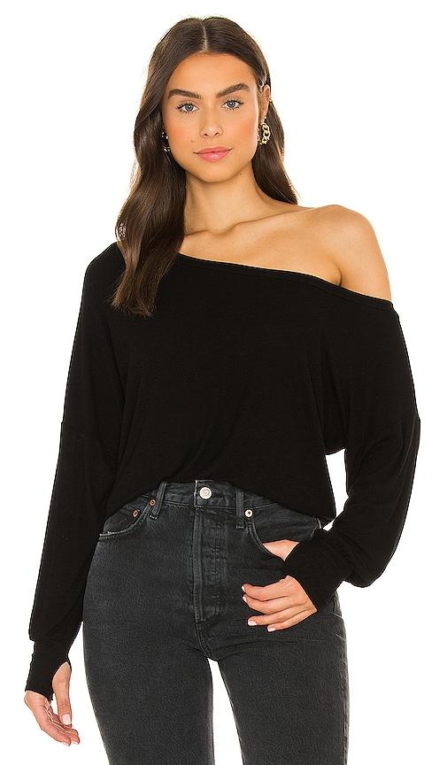 michael lauren kristopher open shoulder top in black.