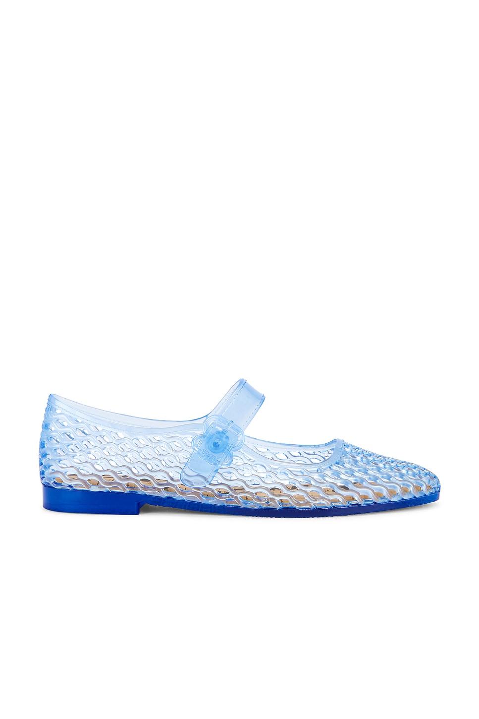 michaela jelly flat