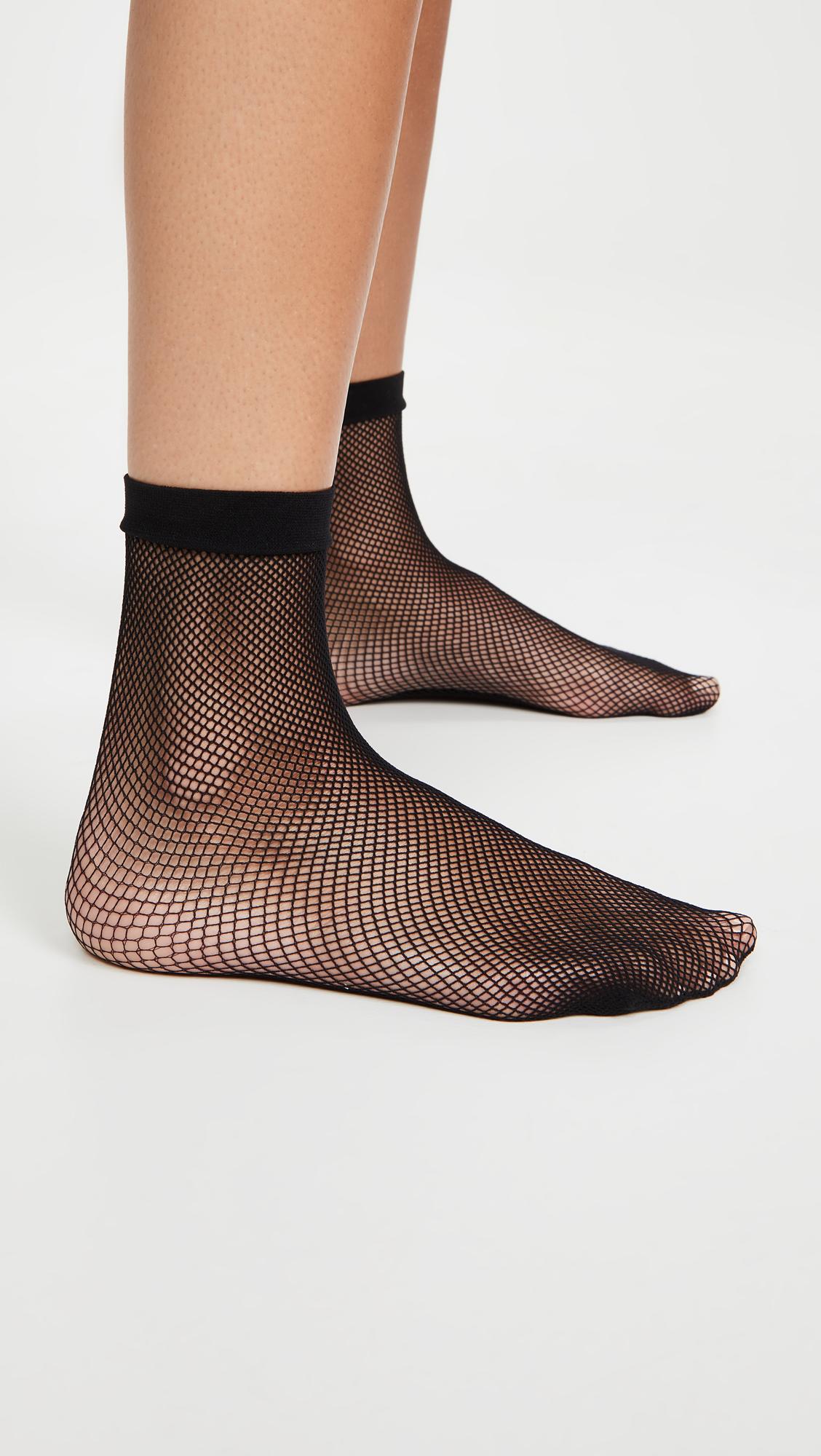micro fishnet sneaker socks