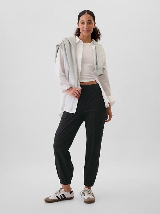 mid rise downtown khaki cargo joggers