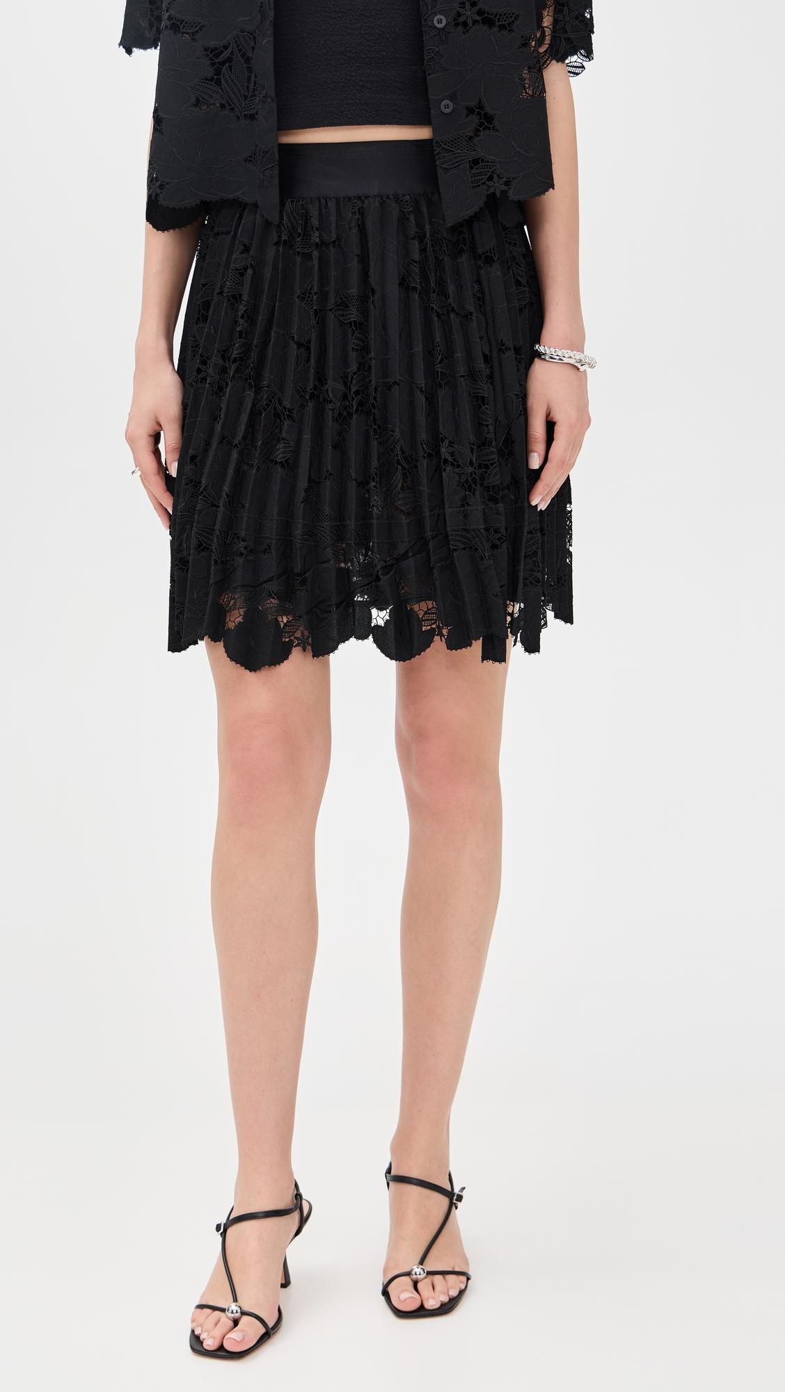 mini pleated skirt
