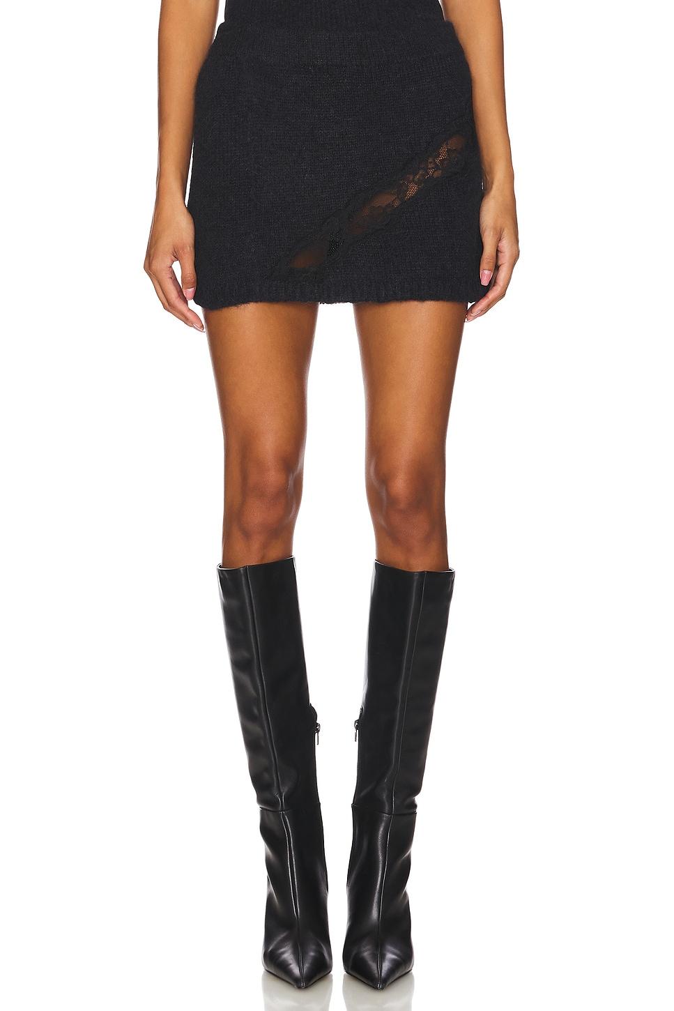 mini skirt