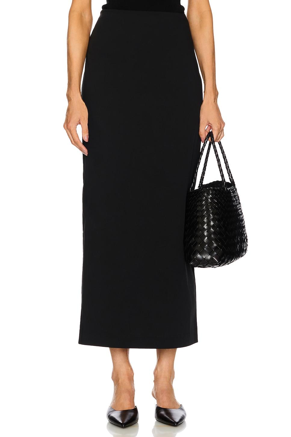 minimal column skirt