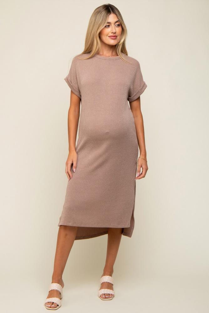 mocha ribbed short sleeve maternity midi dress