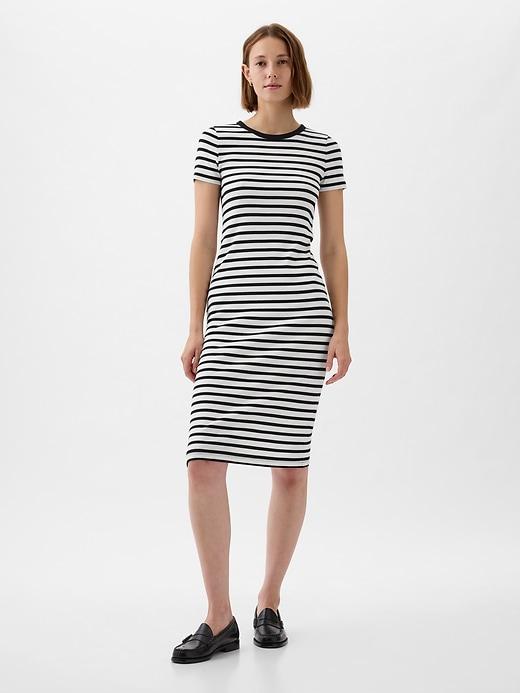 modern rib midi t-shirt dress