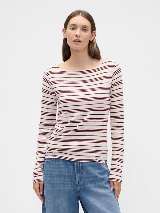 modern ribbed boatneck t-shirt