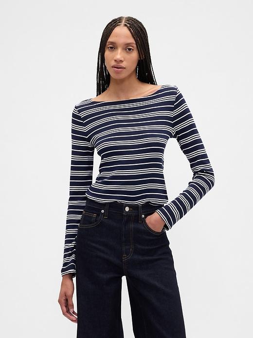 modern ribbed boatneck t-shirt