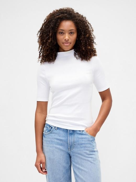 modern ribbed mockneck t-shirt