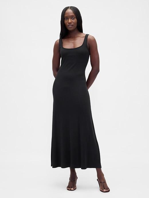 modern square-neck maxi dress