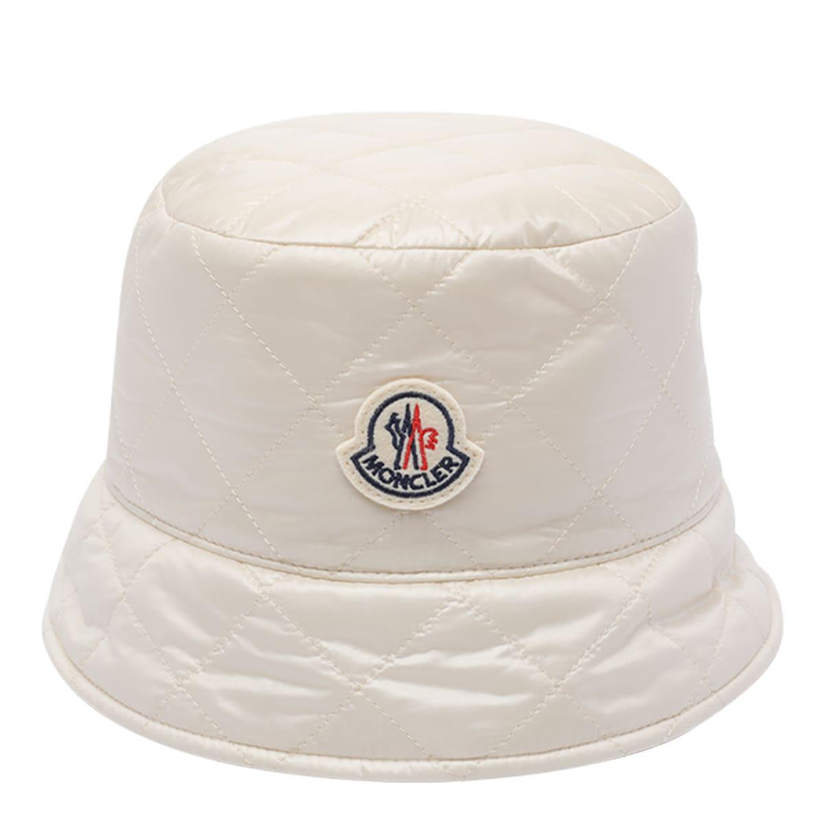moncler logo bucket hat