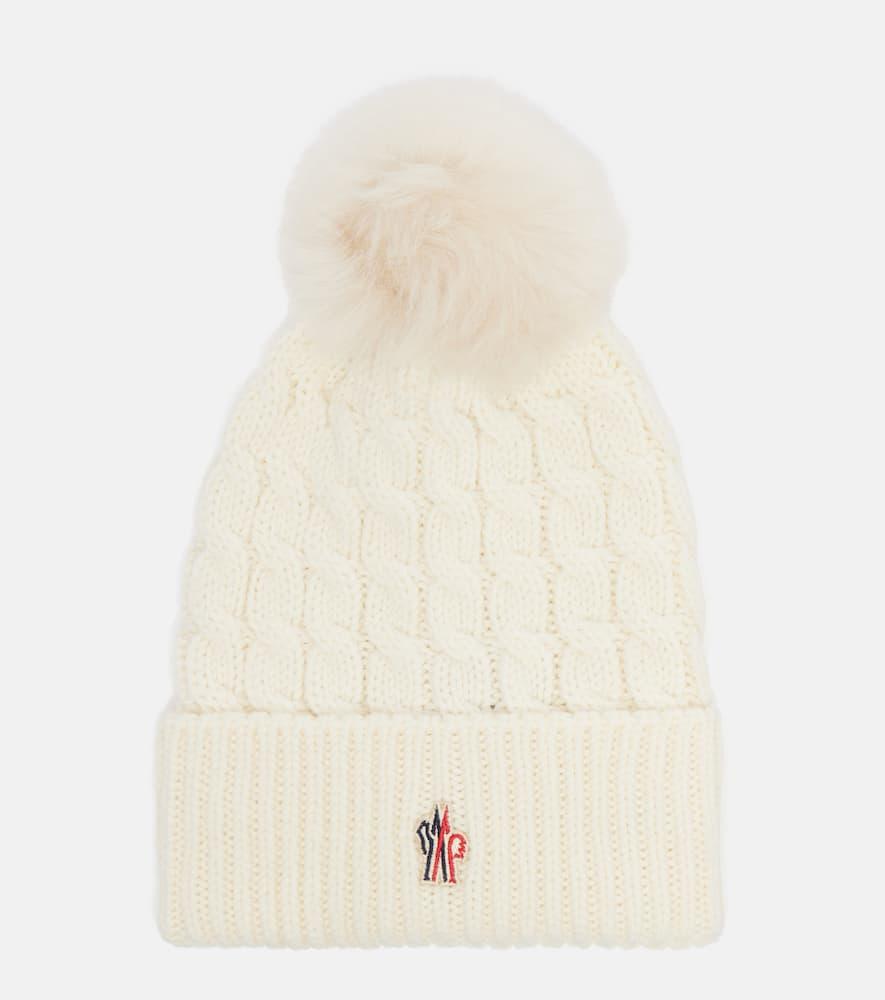 moncler logo shearling