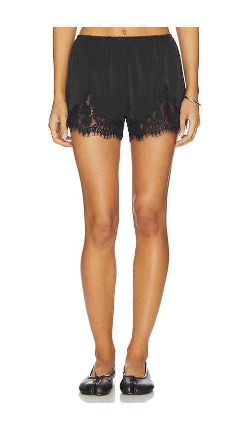 more to come lile short in black.