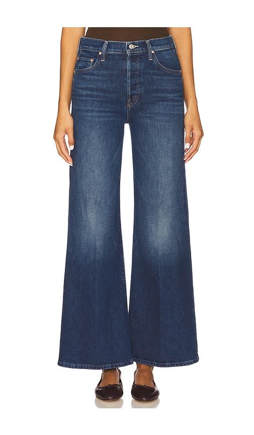 mother the tomcat roller skimp jeans in blue.