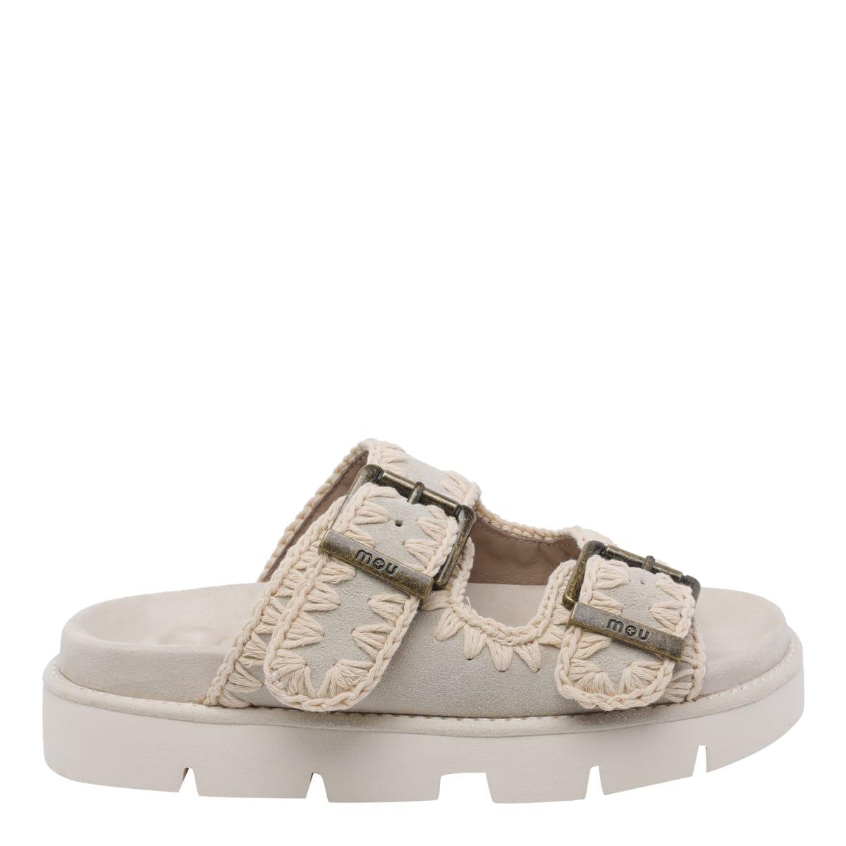 mou bio with buckles sandals