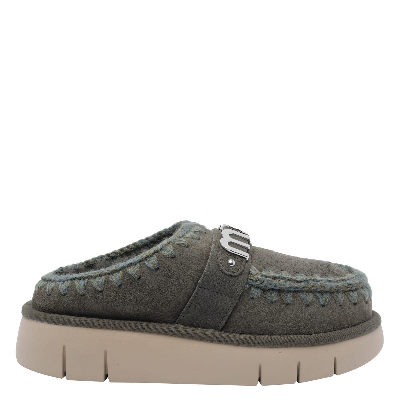 mou letter logo bounce clog