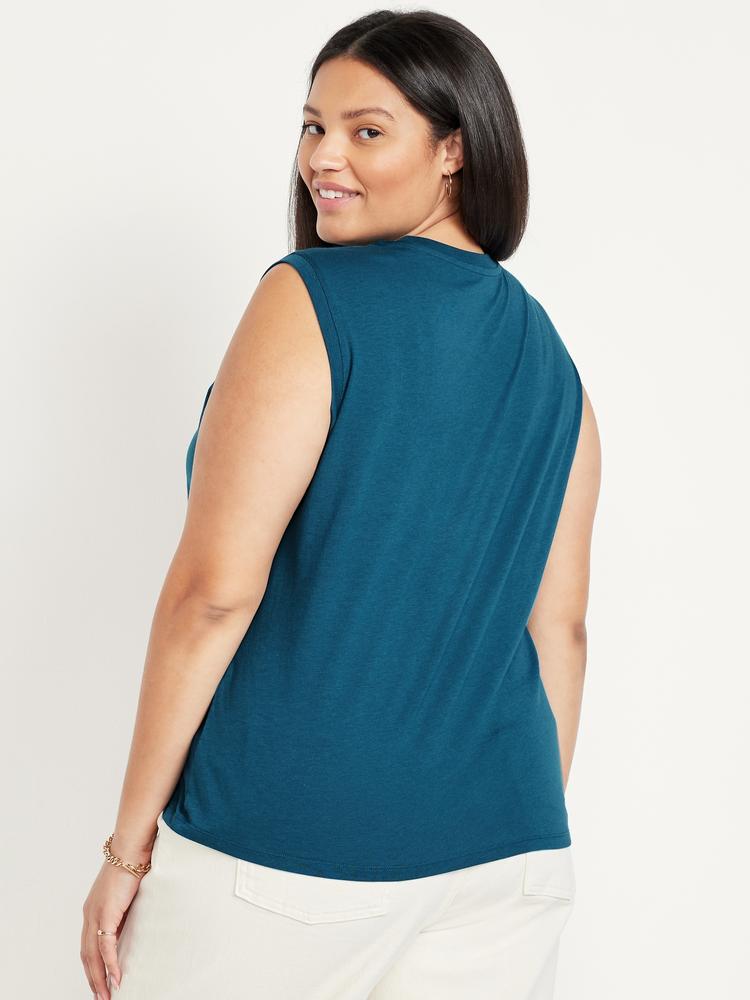 muscle t-shirt
