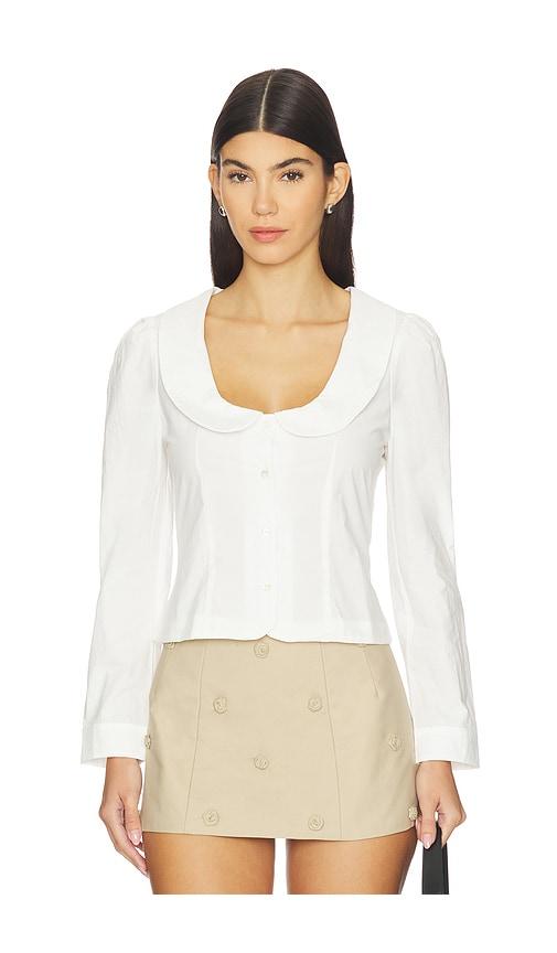 my mum made it curved collar button shirt in white.