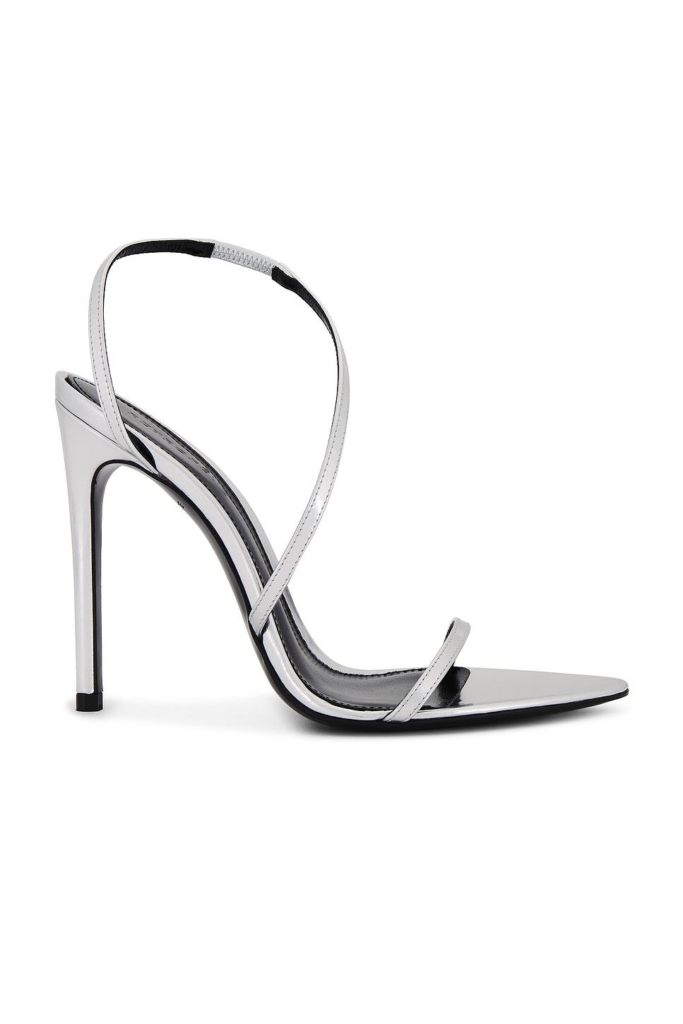naomi sandal