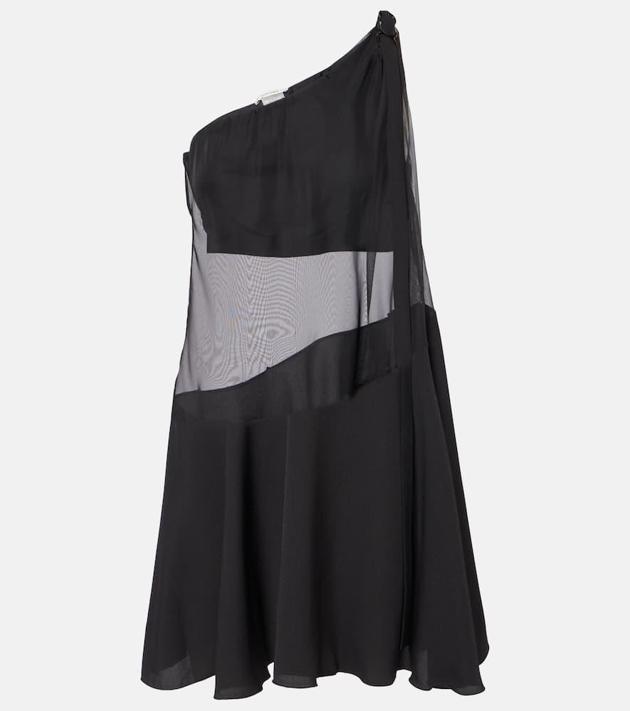 nensi dojaka daphne one