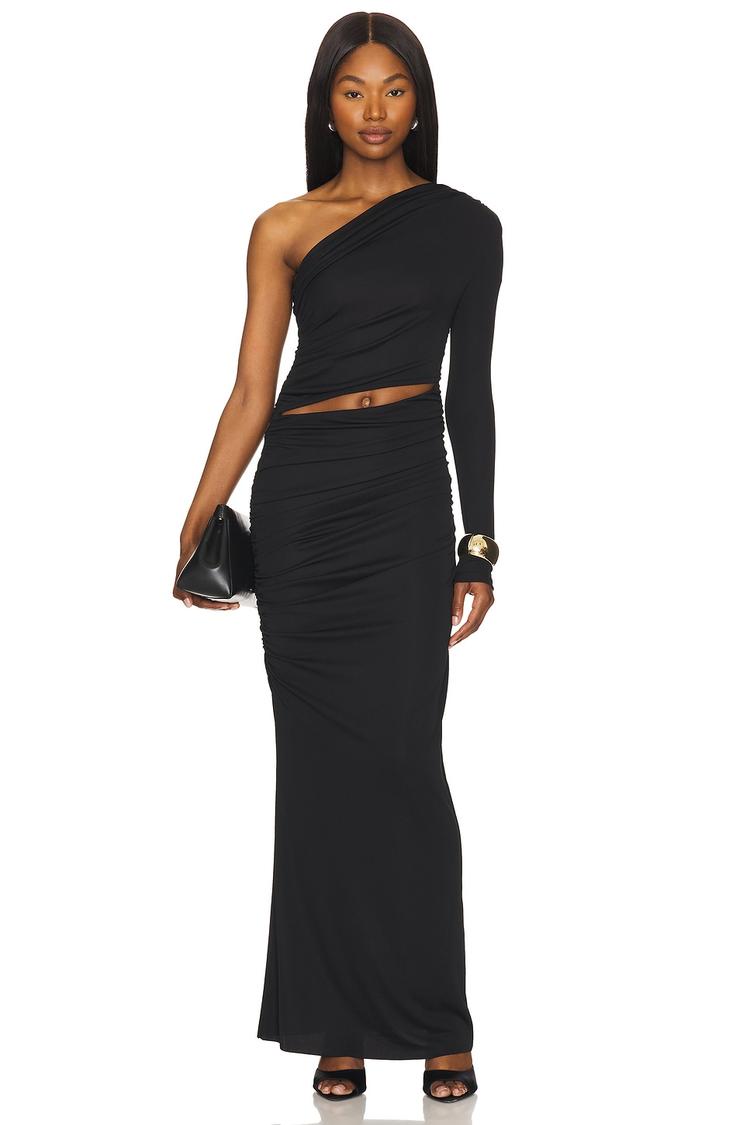 nia gown