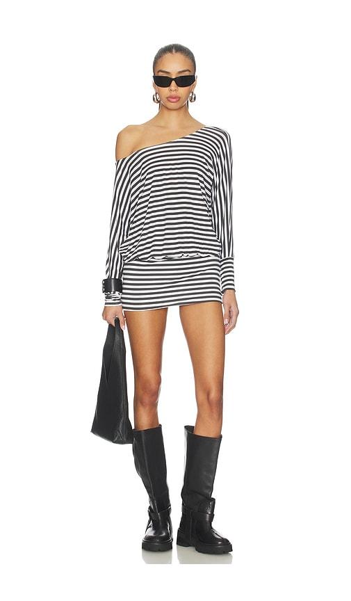 niihai charli dress in black,white.