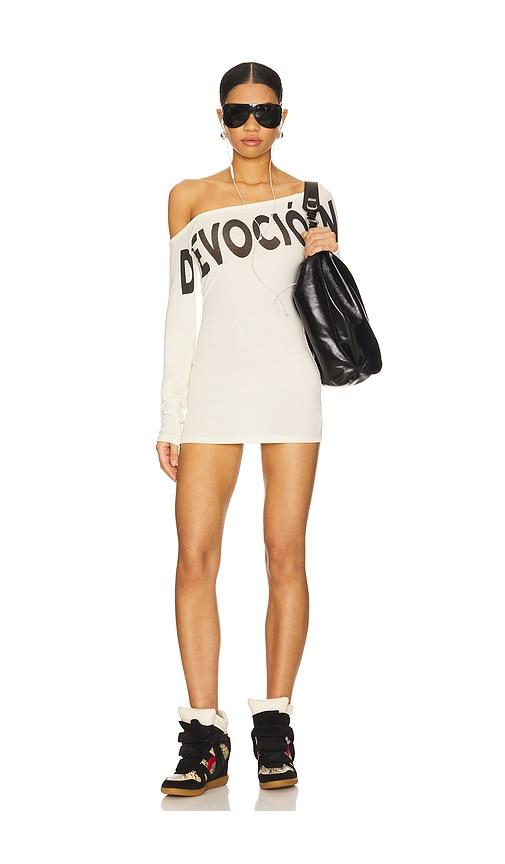 niihai devocion dress in white.
