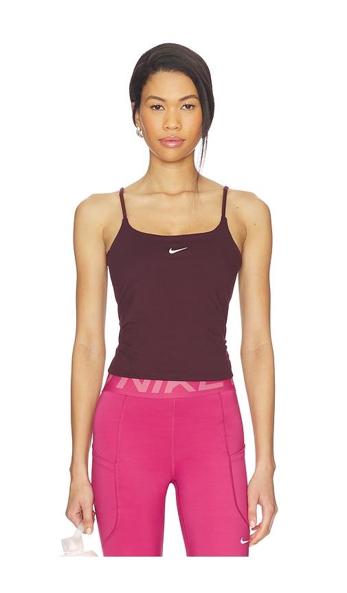 nike dri fit tank top in burgundy.