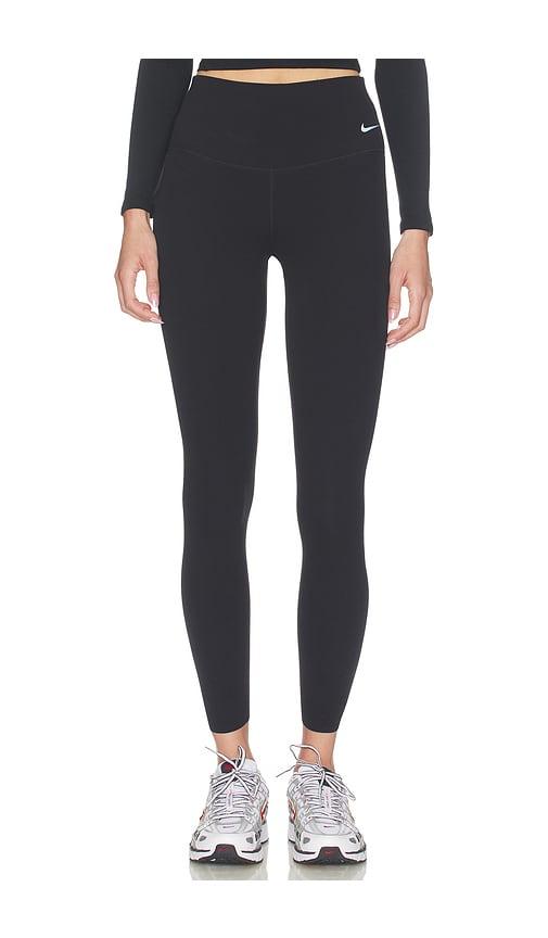 nike gentle support high waisted 7/8 legging in black.