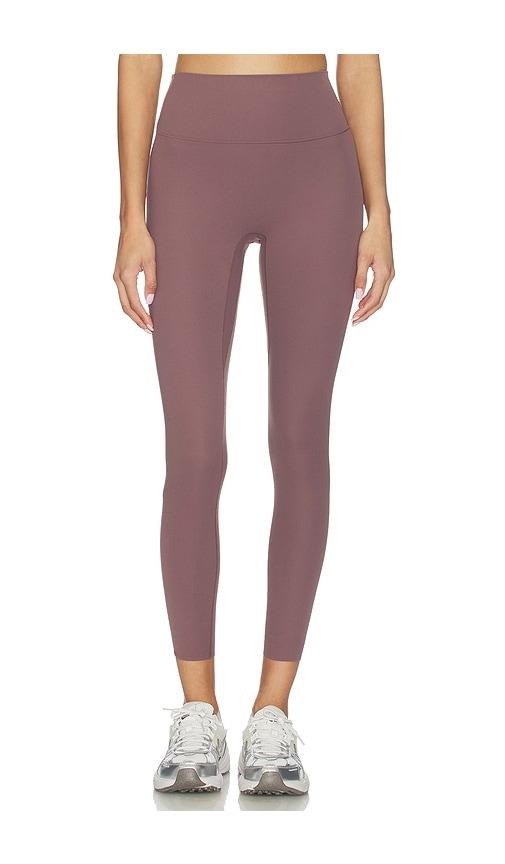 nike gentle support high waisted 7/8 leggings in mauve.