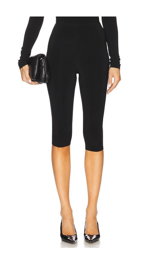 norma kamali capri legging in black.