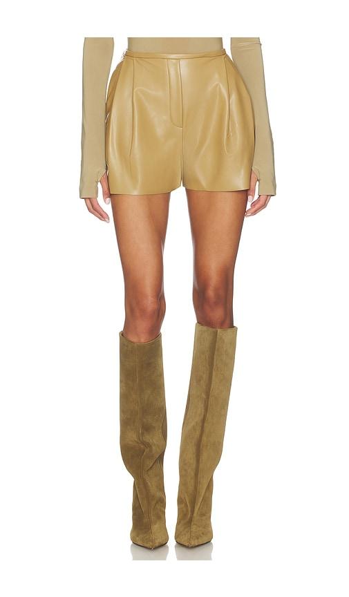norma kamali mens pleat short in tan.