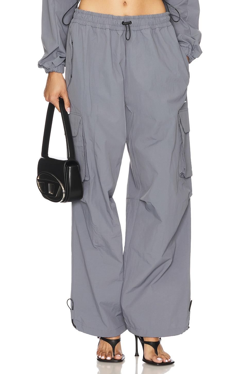 off parachute pant
