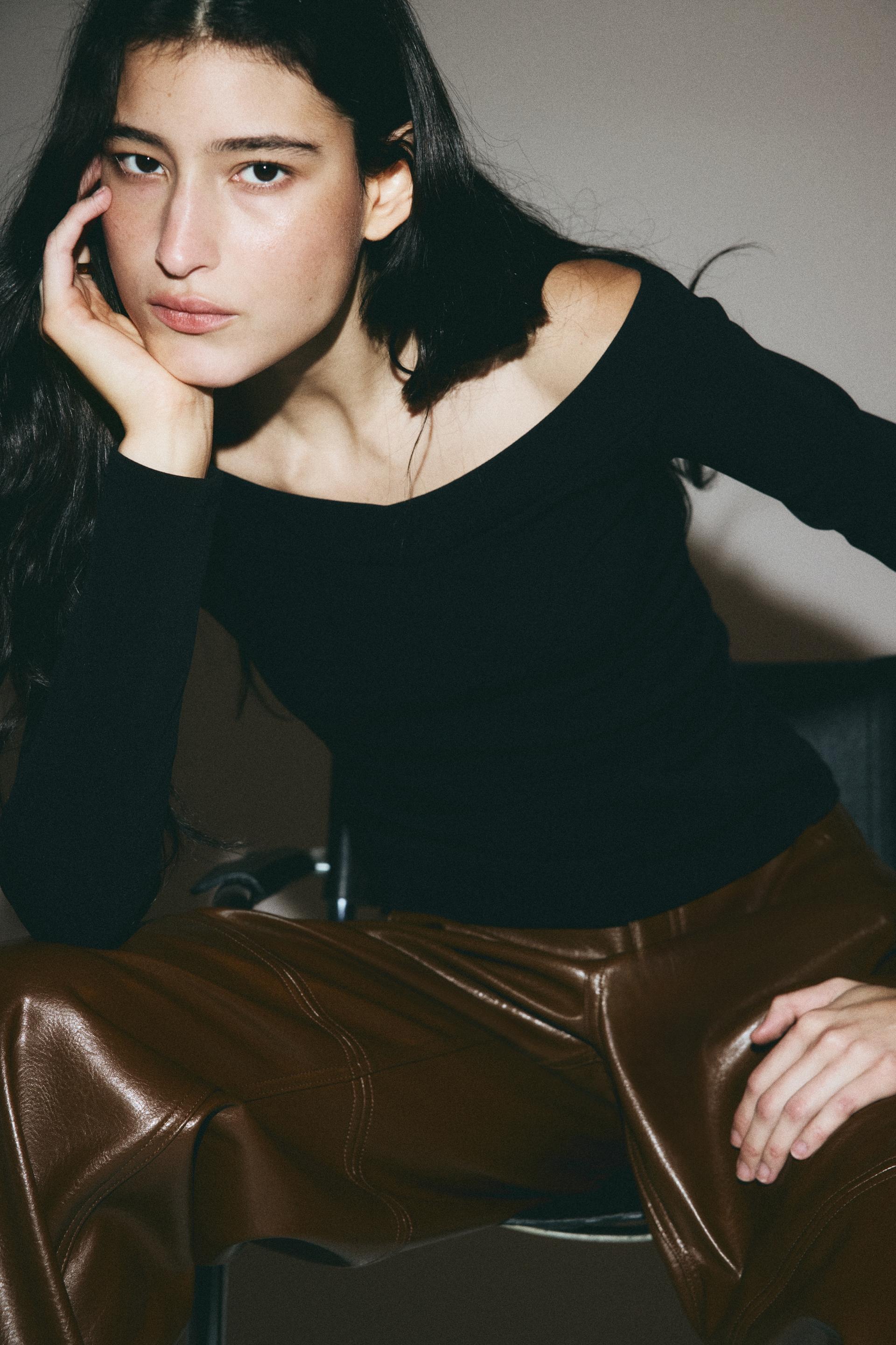 off-the-shoulder top