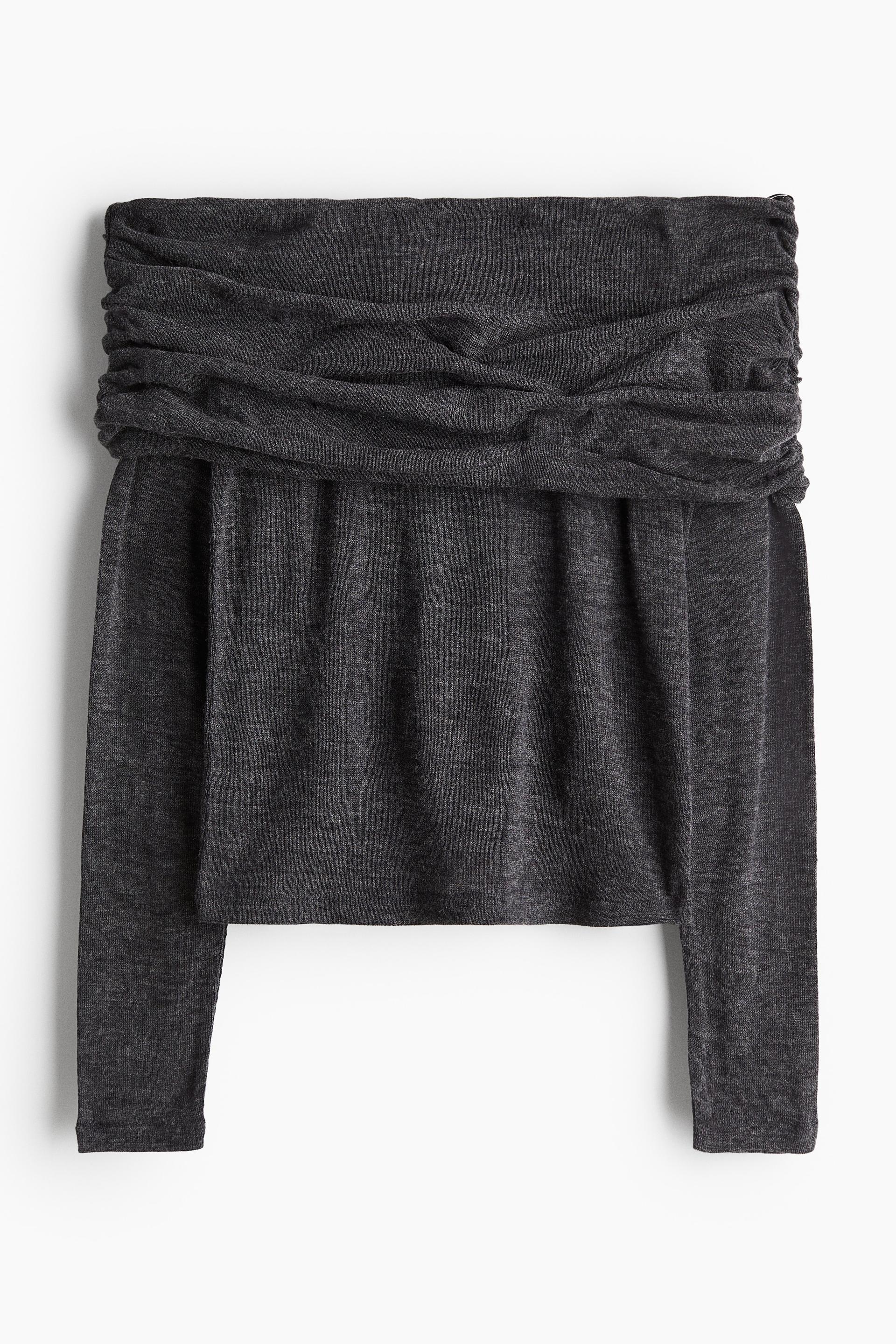 off-the-shoulder top