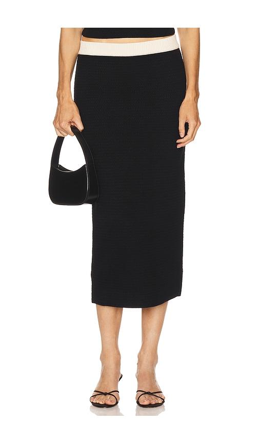 osis studio bryn skirt in black.