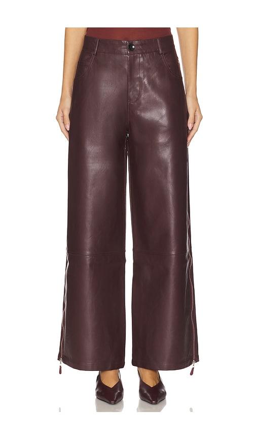 osis studio norma pant in burgundy.
